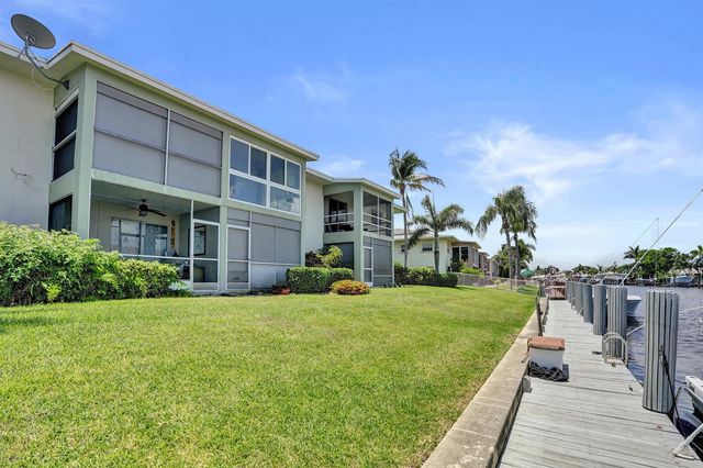 930 SE 9th Avenue 11, Pompano Beach, FL 33060