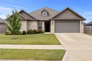 1101 Tracey Lane, Pea Ridge, AR 72751