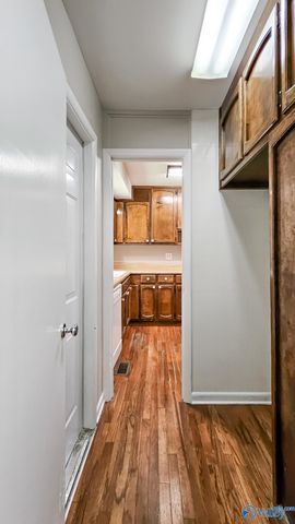 3208 Fairacres Road SW, Huntsville, AL 35805