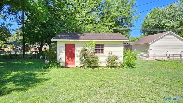3208 Fairacres Road SW, Huntsville, AL 35805