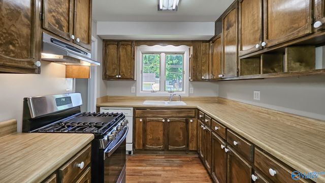 3208 Fairacres Road SW, Huntsville, AL 35805