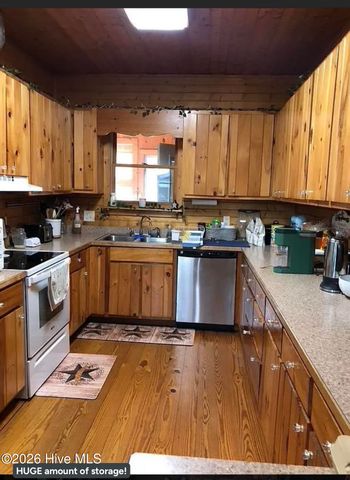92 Ox Bow Lane, Blairsville, GA 30512