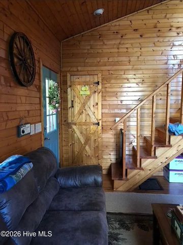 92 Ox Bow Lane, Blairsville, GA 30512