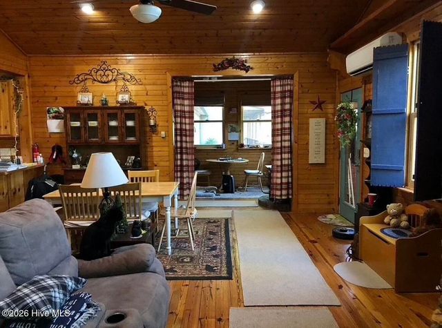 92 Ox Bow Lane, Blairsville, GA 30512