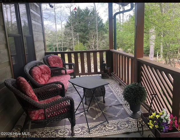 92 Ox Bow Lane, Blairsville, GA 30512