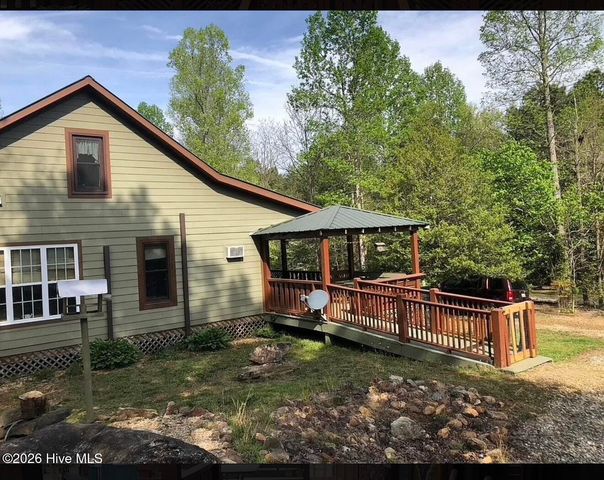 92 Ox Bow Lane, Blairsville, GA 30512