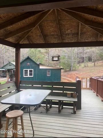 92 Ox Bow Lane, Blairsville, GA 30512