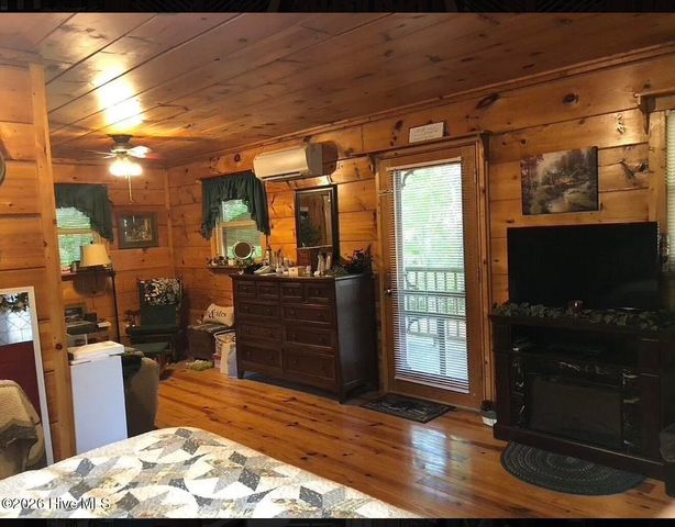 92 Ox Bow Lane, Blairsville, GA 30512