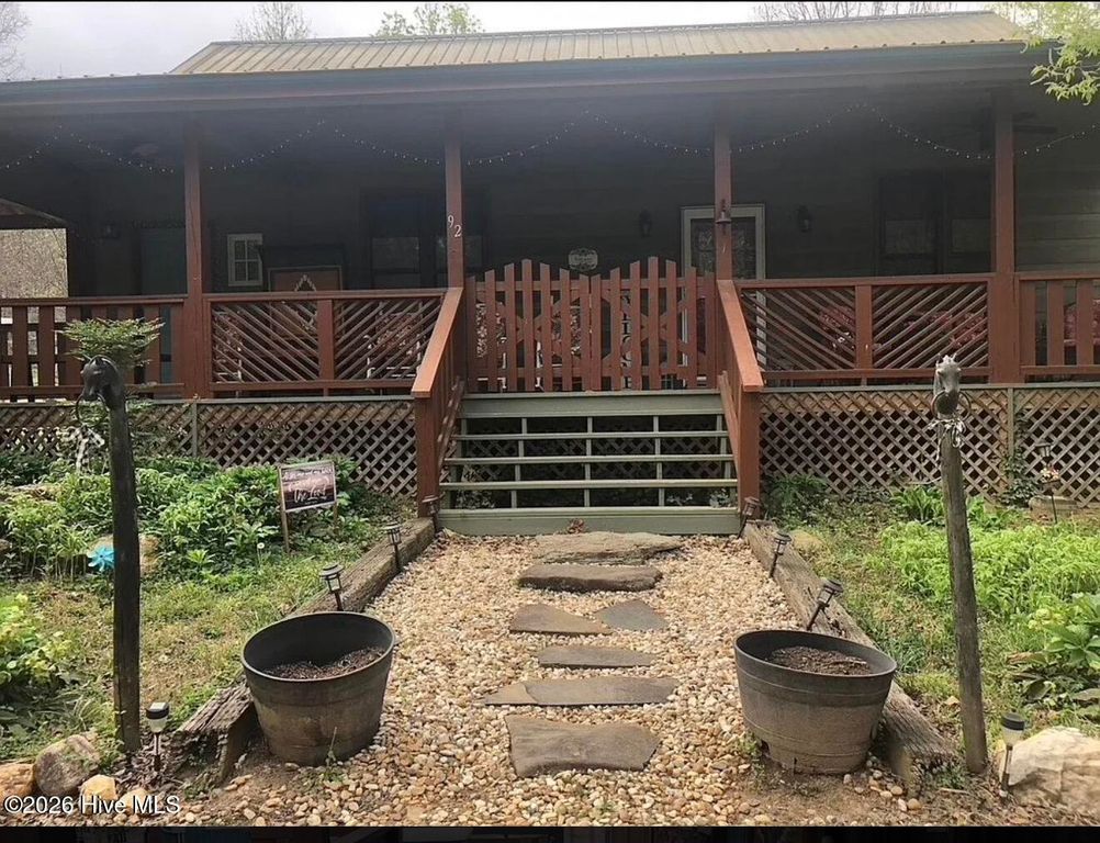92 Ox Bow Lane, Blairsville, GA 30512