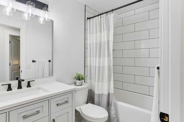 3601 Cosgrove Drive, Madison, WI 53719