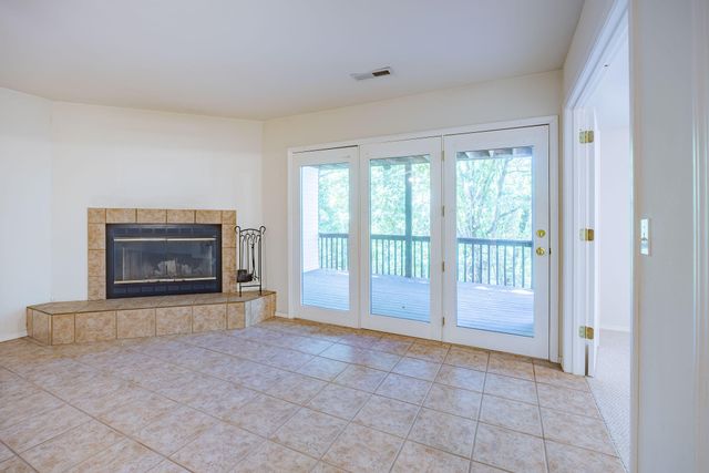 219 S Southport Lane 31, Kimberling City, MO 65686