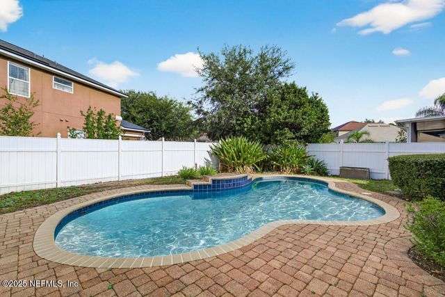 12585 TROPIC Drive E, Jacksonville, FL 32225