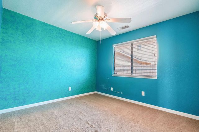 2808 Canyon Dr, Modesto, CA 95351