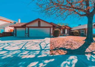2808 Canyon Dr, Modesto, CA 95351