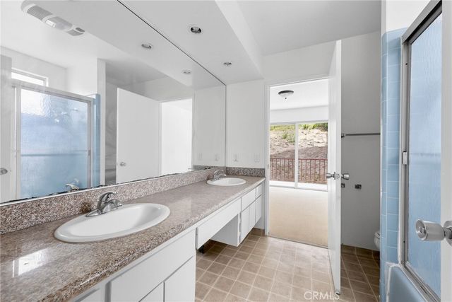 2575 Riverside Terrace, Los Angeles, CA 90039