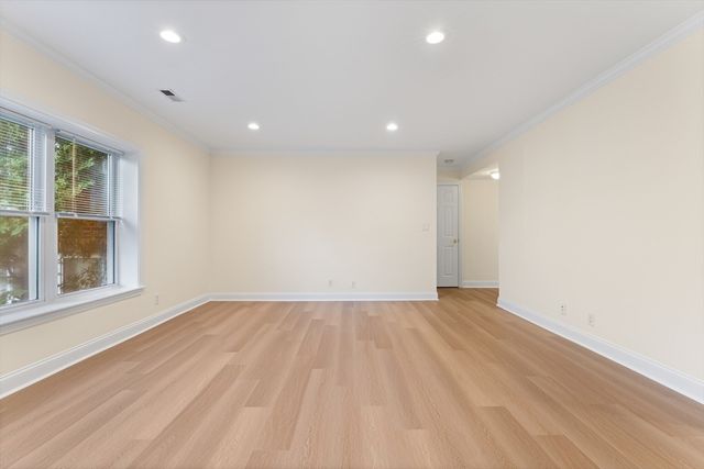 144 Newton 1, Boston, MA 02135