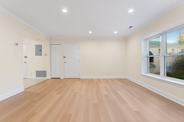 144 Newton 1, Boston, MA 02135