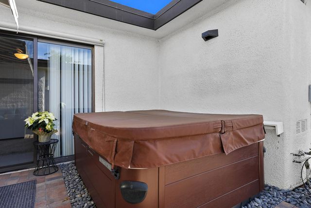 38 San Sebastian Drive, Rancho Mirage, CA 92270