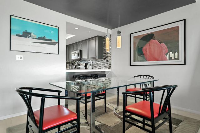 38 San Sebastian Drive, Rancho Mirage, CA 92270