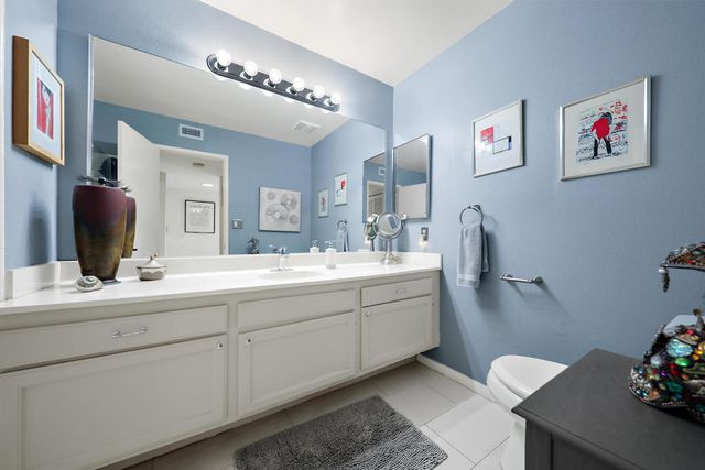 38 San Sebastian Drive, Rancho Mirage, CA 92270