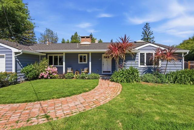 330 S El Monte Avenue, Los Altos, CA 94022