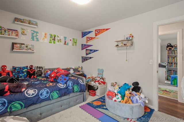 10930 S 274th East Avenue, Coweta, OK 74429