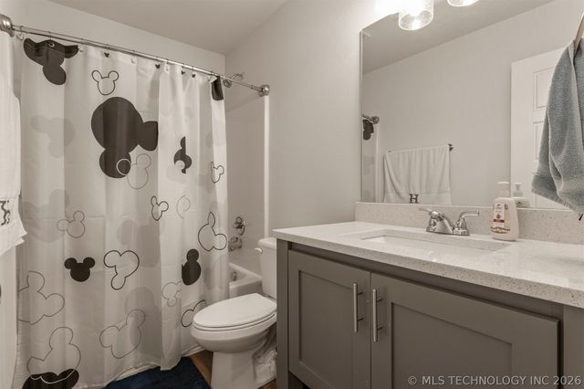 10930 S 274th East Avenue, Coweta, OK 74429