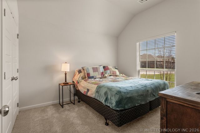 10930 S 274th East Avenue, Coweta, OK 74429