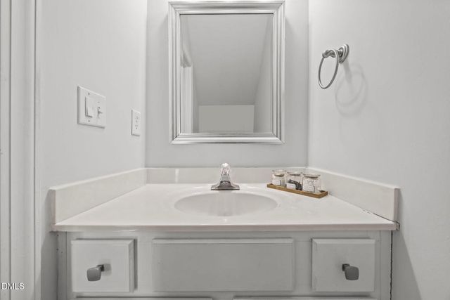 120 Licorice Drive, Apex, NC 27502