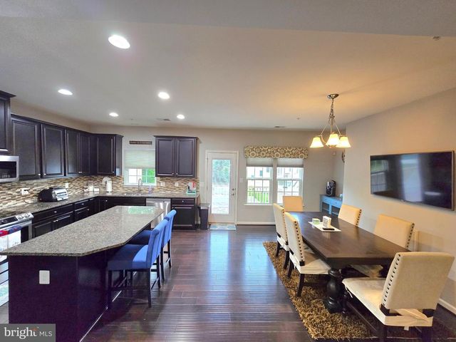 1057 AGRICOPIA DR, La Plata, MD 20646