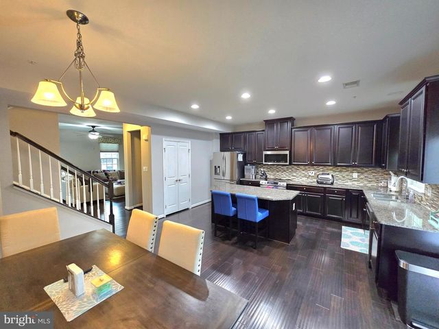 1057 AGRICOPIA DR, La Plata, MD 20646