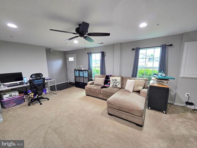 1057 AGRICOPIA DR, La Plata, MD 20646