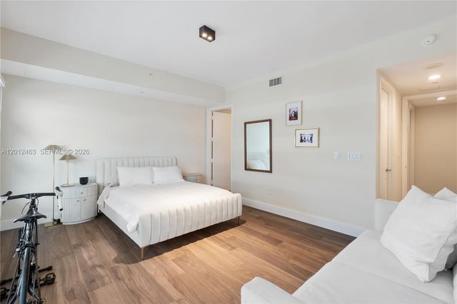 1040 Biscayne Blvd 1602, Miami, FL 33132