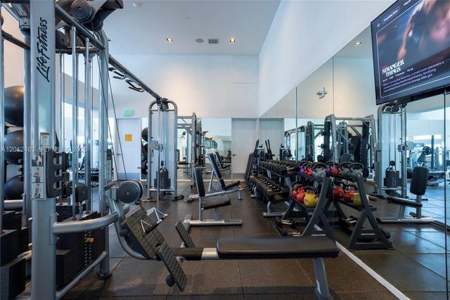 1040 Biscayne Blvd 1602, Miami, FL 33132