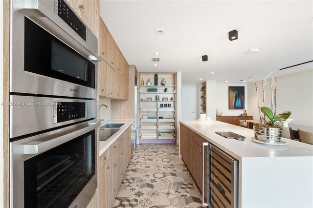 1040 Biscayne Blvd 1602, Miami, FL 33132