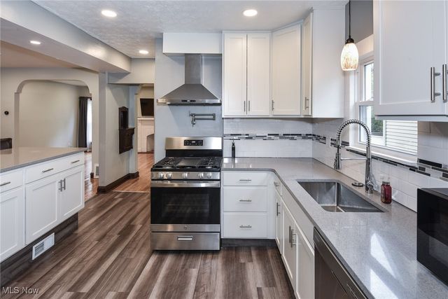 3631 Cummings Road, Cleveland Heights, OH 44118