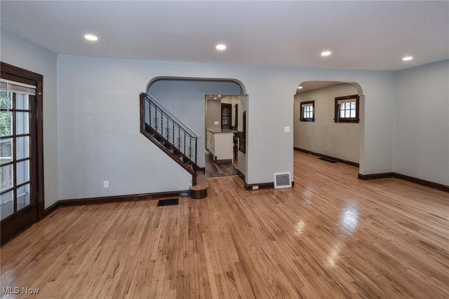 3631 Cummings Road, Cleveland Heights, OH 44118