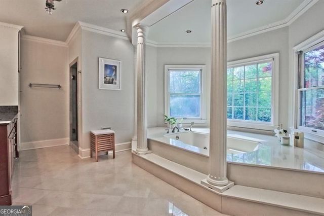 4 Harris Glen NW, Atlanta, GA 30327