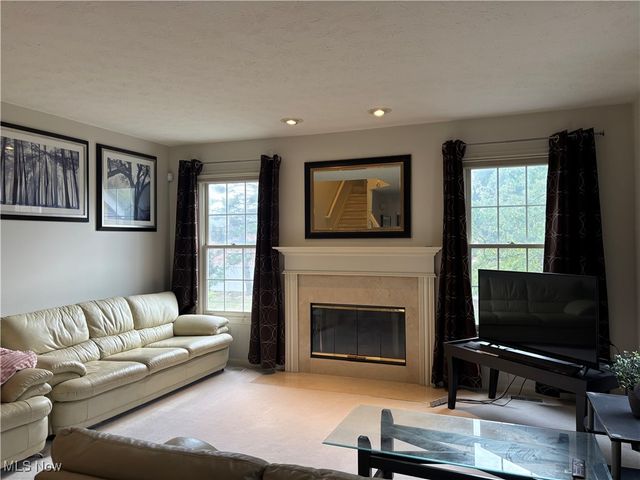 1944 E 82nd Street, Cleveland, OH 44103