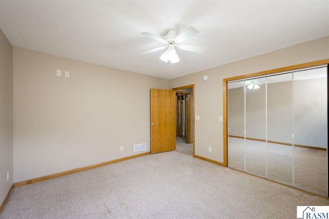 2209 Aspen Lane, North Mankato, MN 56003