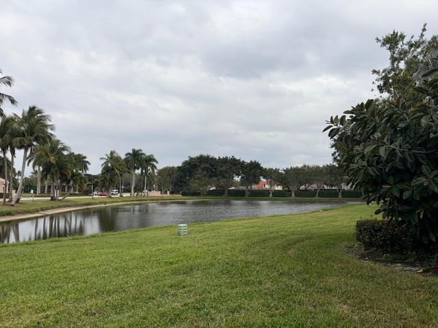 8768 Shoal Creek Lane, Boynton Beach, FL 33472