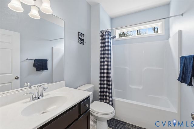 14221 Rockyrun Rd, Chesterfield, VA 23838