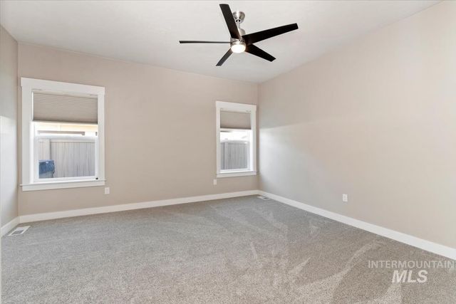 2461 W Herron Ridge Ct, Nampa, ID 83686