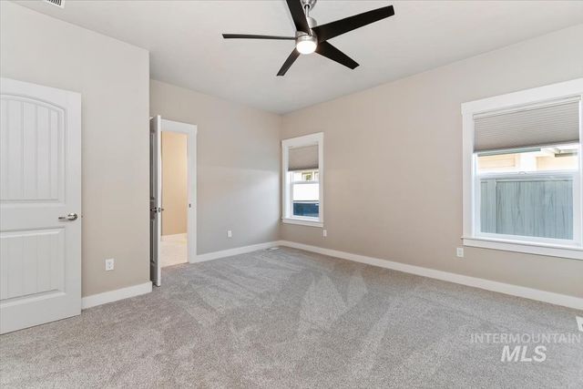 2461 W Herron Ridge Ct, Nampa, ID 83686
