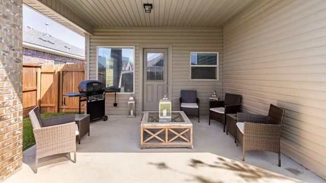 1201 Central Village Drive, Denton, TX 76210