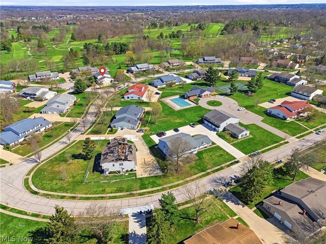 2591 Jefferson Place B, Stow, OH 44224