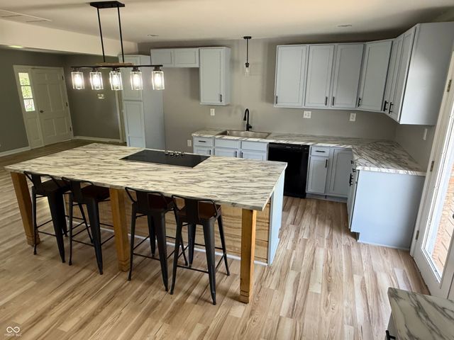 4735 S 800 W, Indianapolis, IN 46239