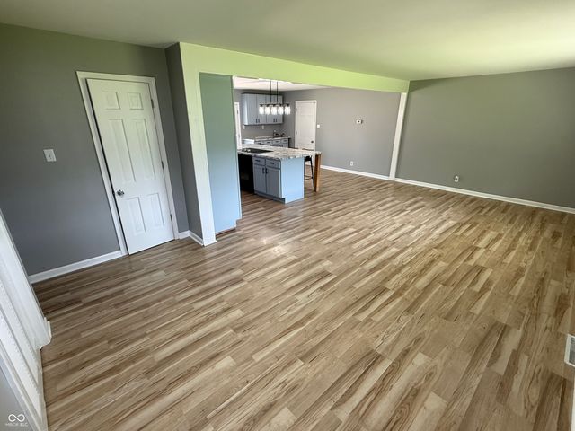4735 S 800 W, Indianapolis, IN 46239