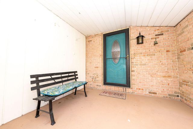 906 Honeysuckle Lane, Michigan City, IN 46360