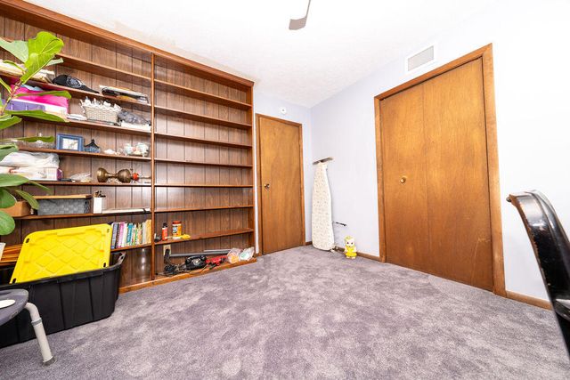906 Honeysuckle Lane, Michigan City, IN 46360